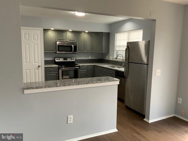 BURKE CENTRE - Residential