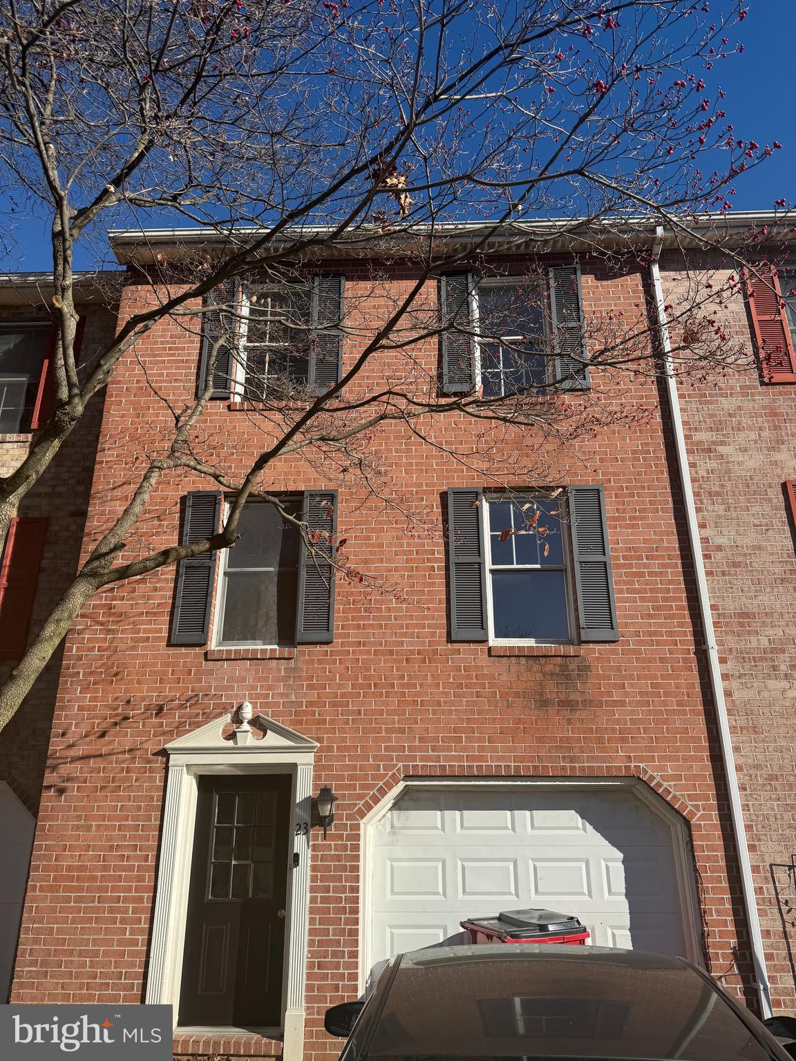 BOLIVAR ESTATES - Residential Lease