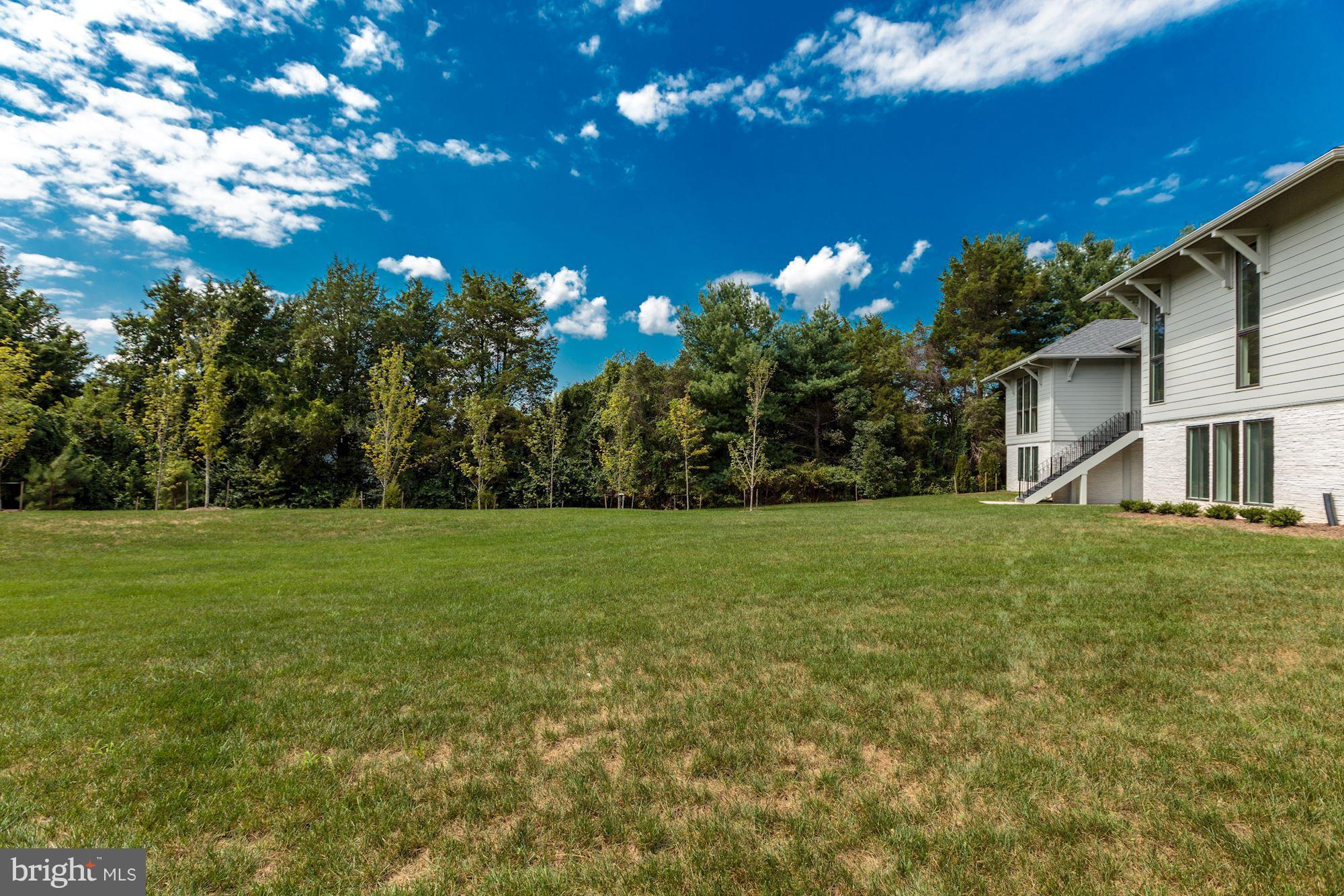ESTATES AT LEIGH MILL - Residential