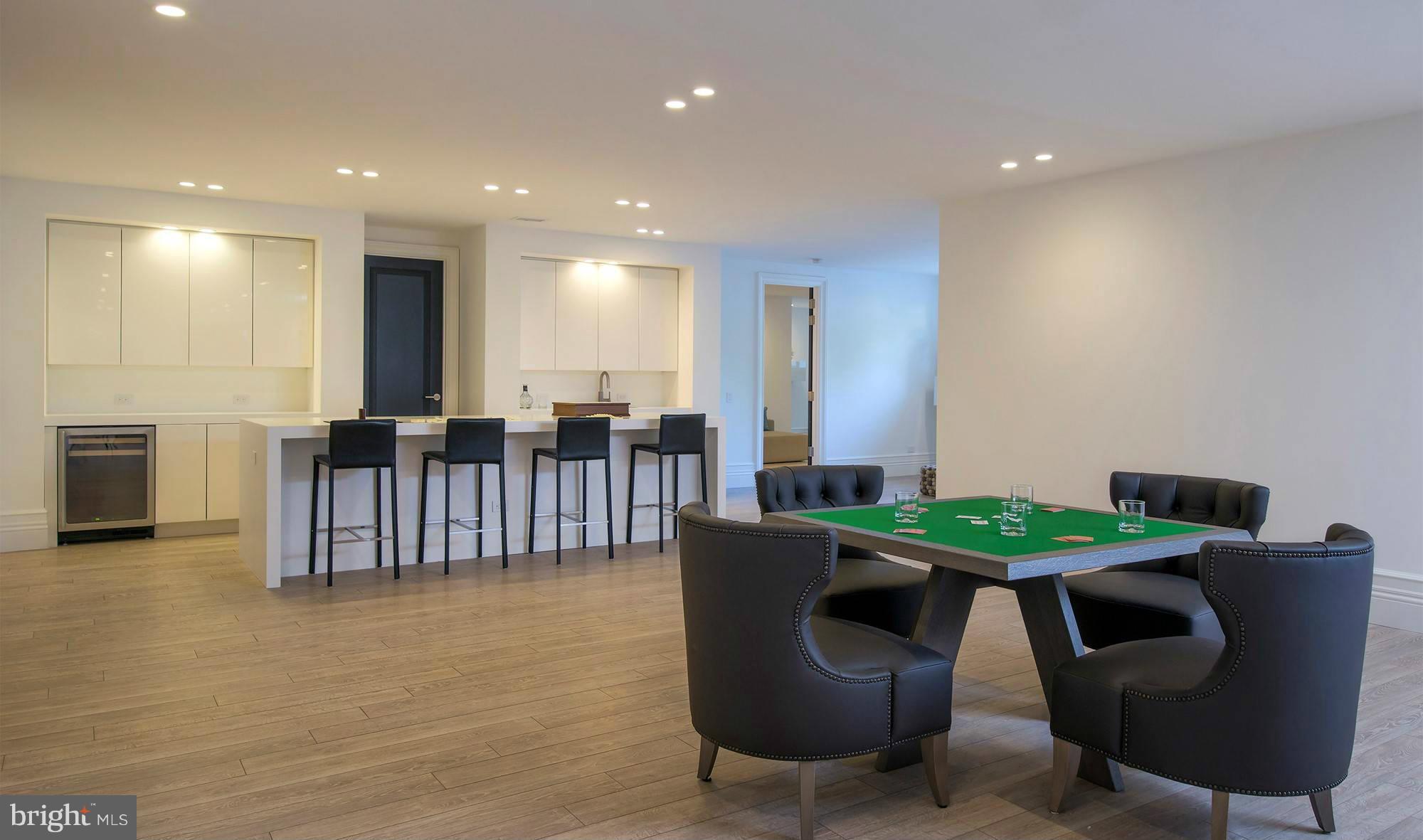 ESTATES AT LEIGH MILL - Residential