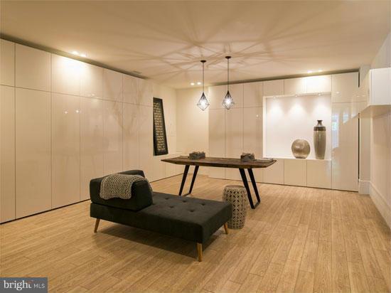 ESTATES AT LEIGH MILL - Residential