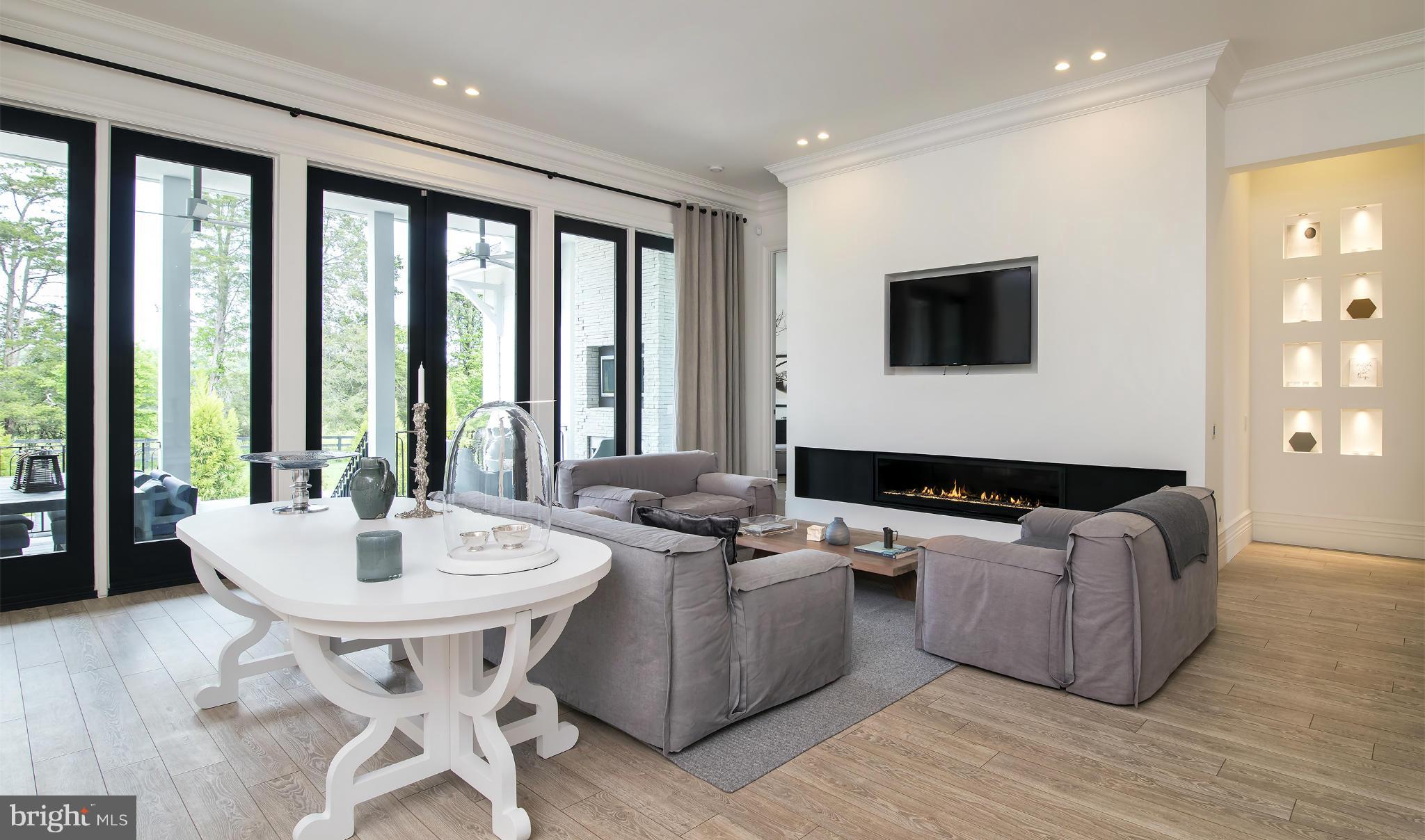 ESTATES AT LEIGH MILL - Residential