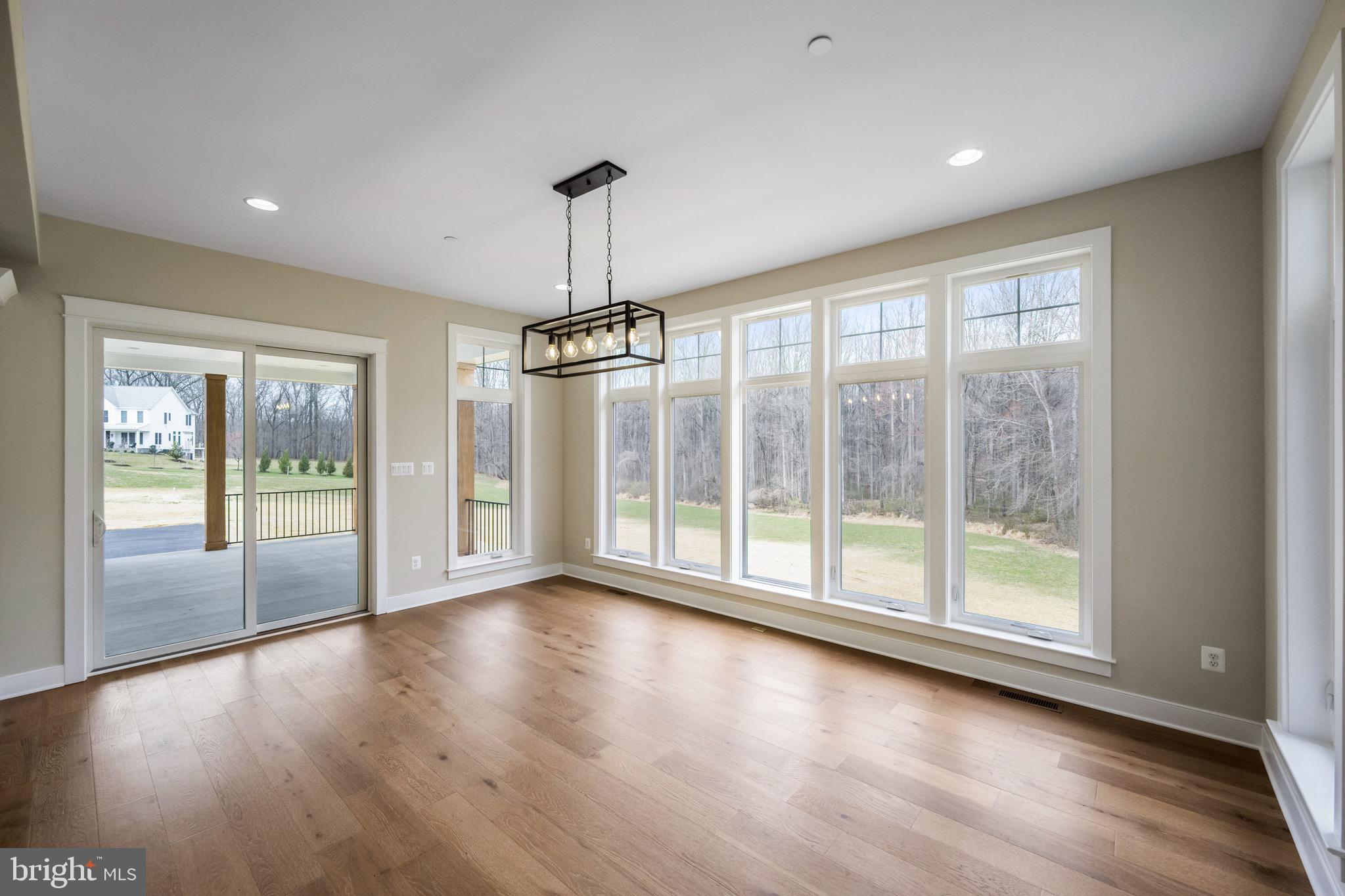 3683 FALLING GREEN WAY