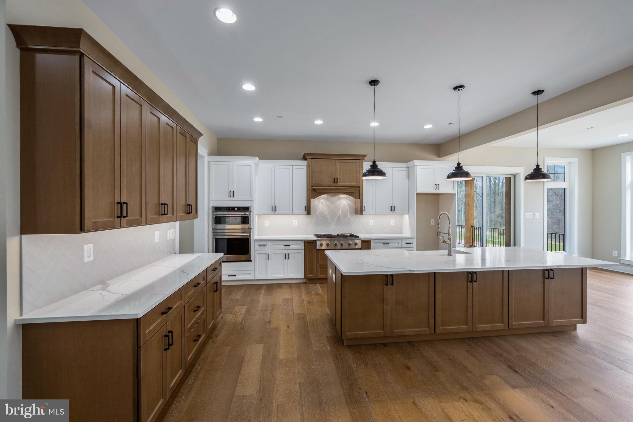3683 FALLING GREEN WAY