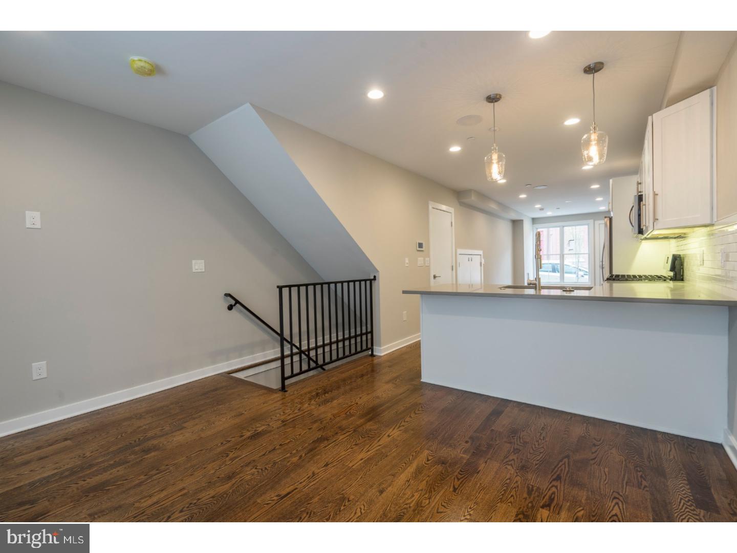 CENTER CITY - Residential Lease