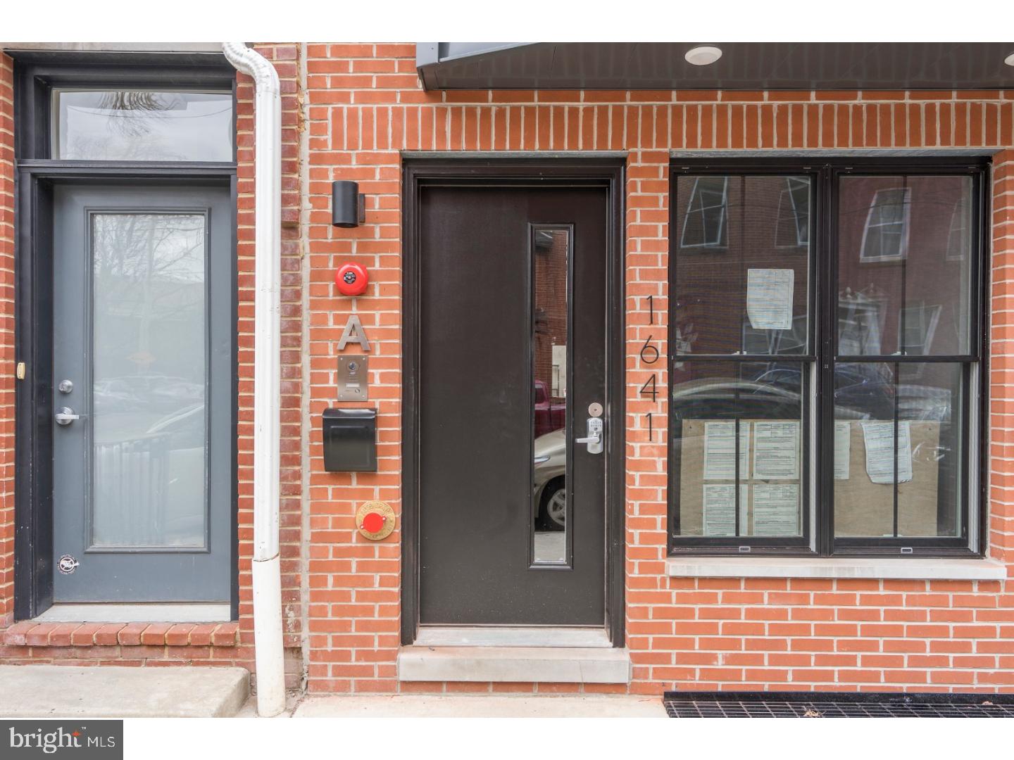 CENTER CITY - Residential Lease