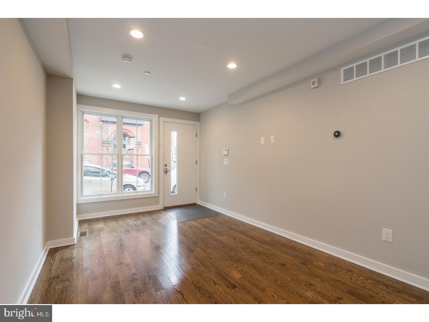 CENTER CITY - Residential Lease