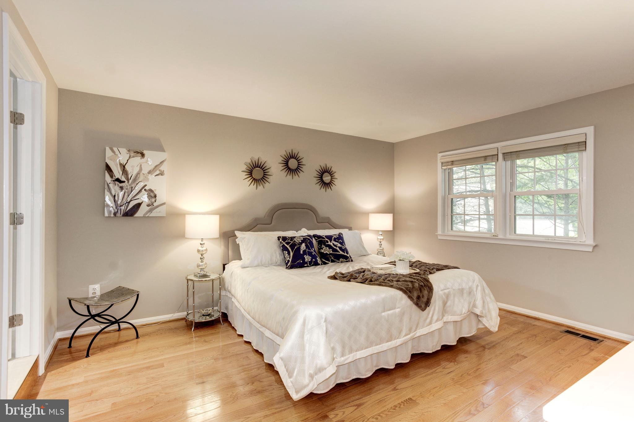 WOLF TRAP WOODS - Residential