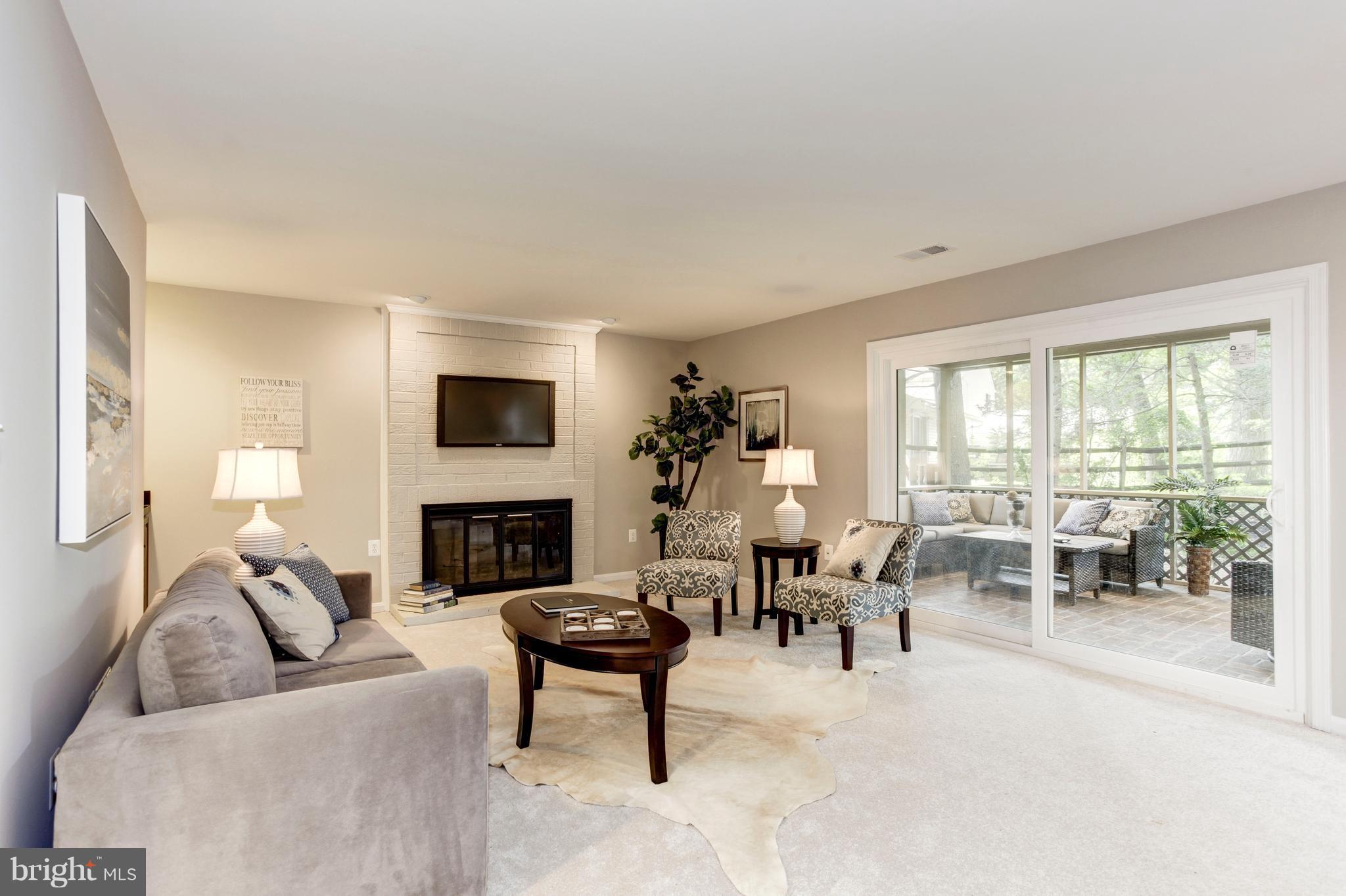 WOLF TRAP WOODS - Residential