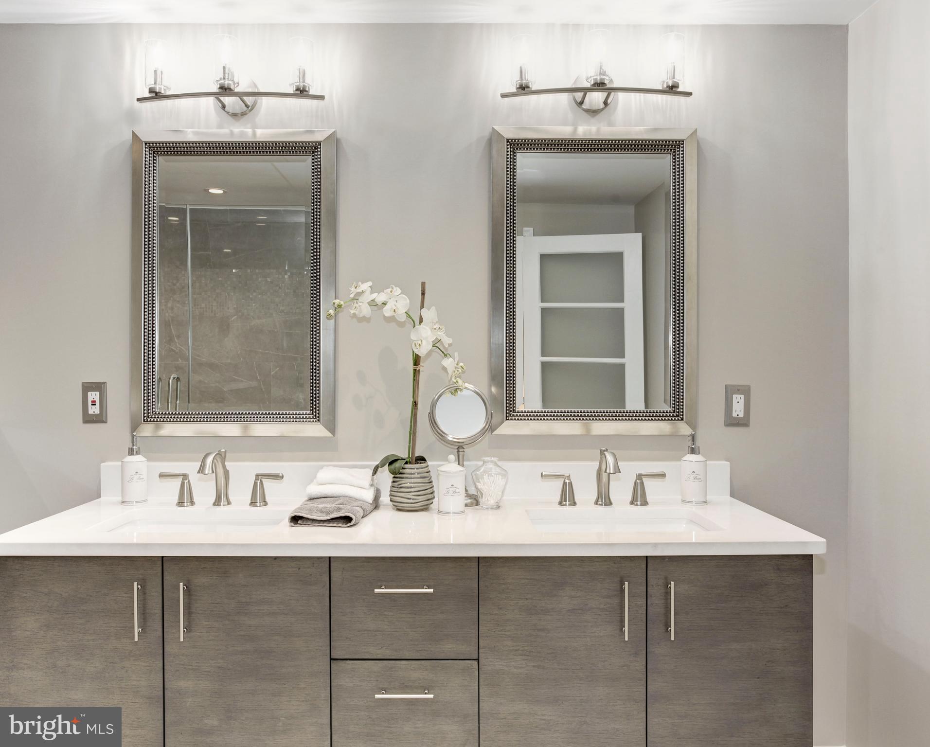 WOLF TRAP WOODS - Residential