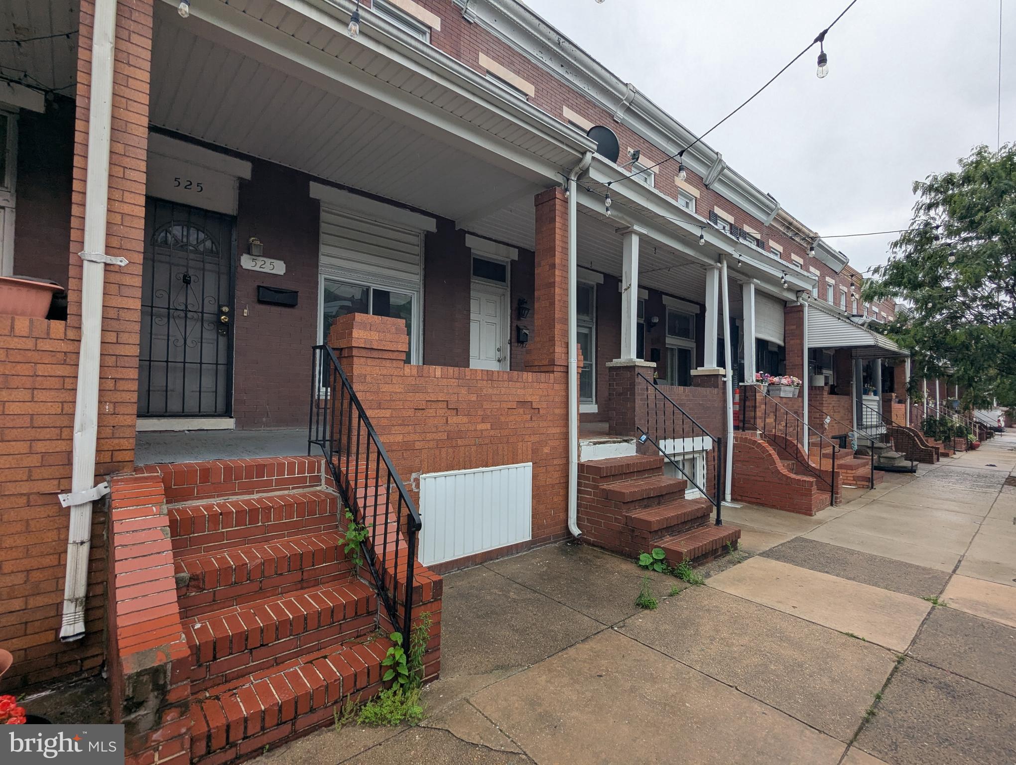 ELLWOOD PARK - Residential