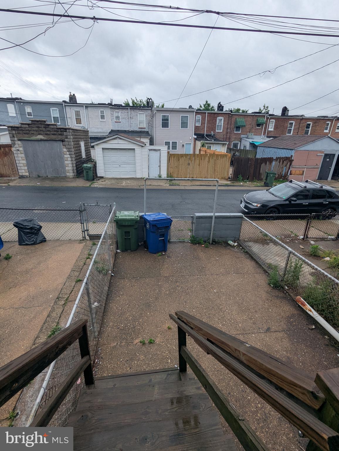 ELLWOOD PARK - Residential