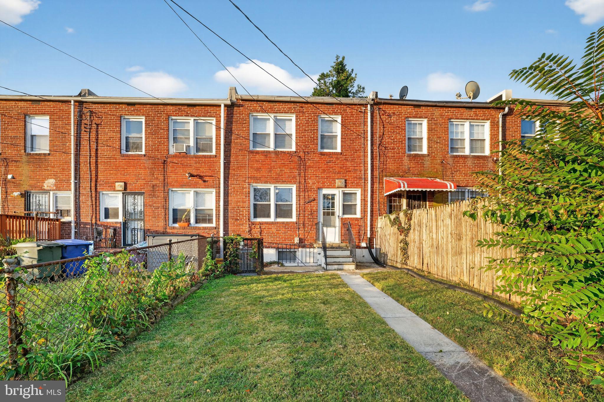 EDMONDSON VILLAGE - Residential