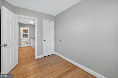 Tiny photo for 1017 Wicklow Road, BALTIMORE, MD 21229 (MLS # MDBA2187896)