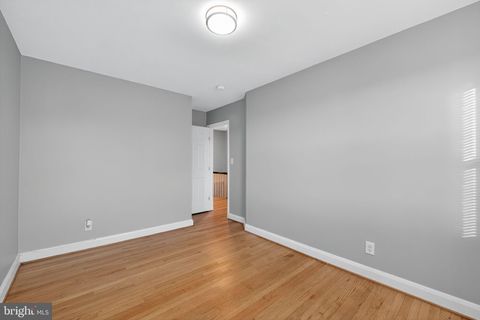 Tiny photo for 1017 Wicklow Road, BALTIMORE, MD 21229 (MLS # MDBA2187896)