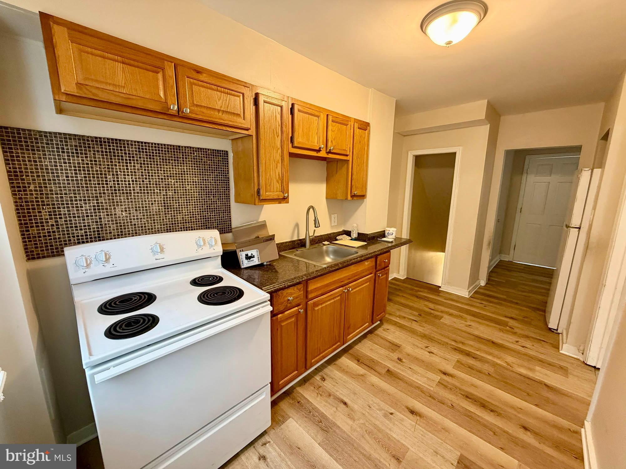 CAMERON VILLAGE - Residential Income