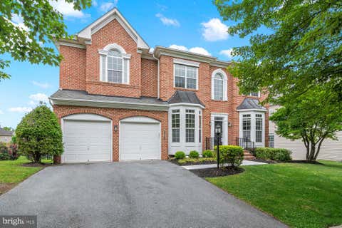 Homes For Sale - 2510 Stone Cliff Drive<br/> BALTIMORE, MD 21209