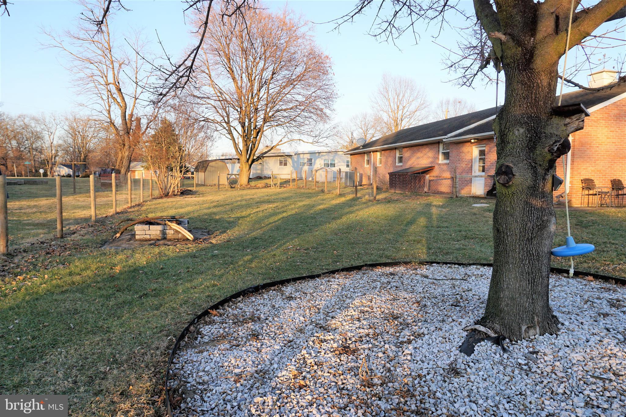 PIKEVIEW ACRES - Residential