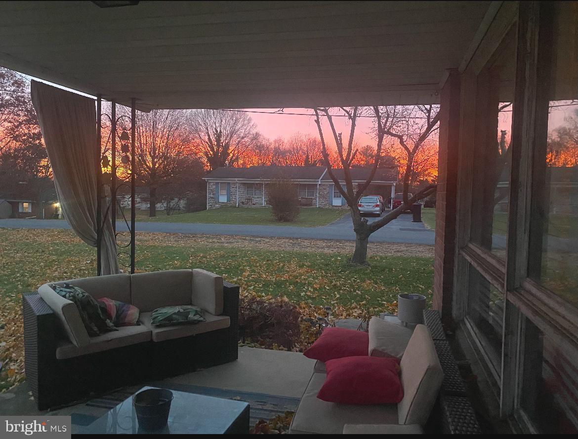 PIKEVIEW ACRES - Residential