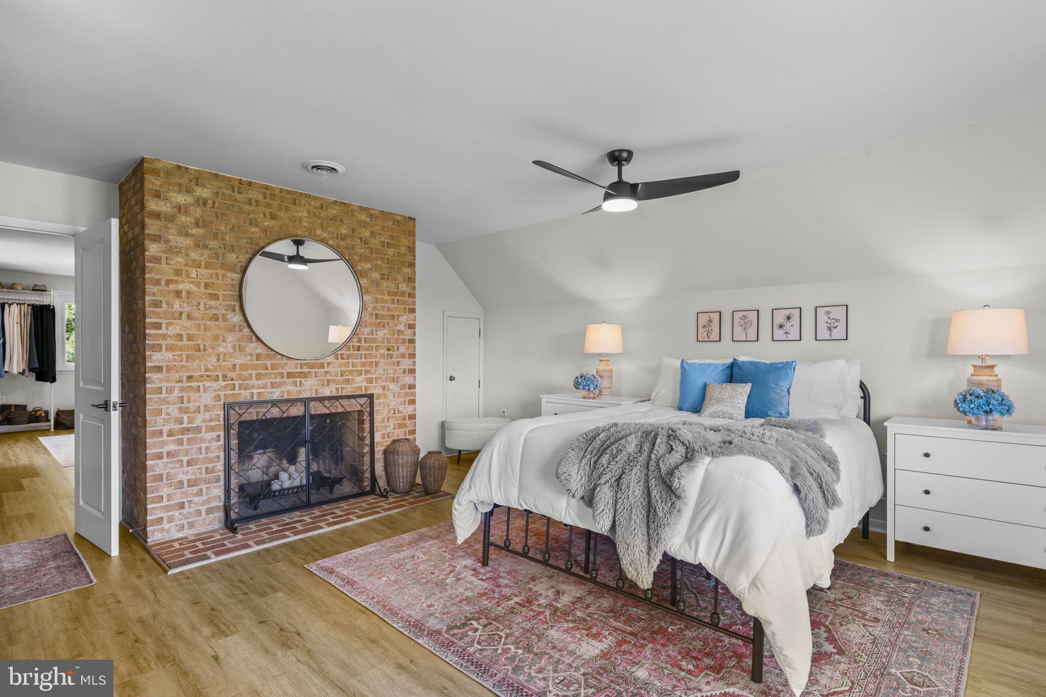 CHESAPEAKE OVERLOOK - Residential