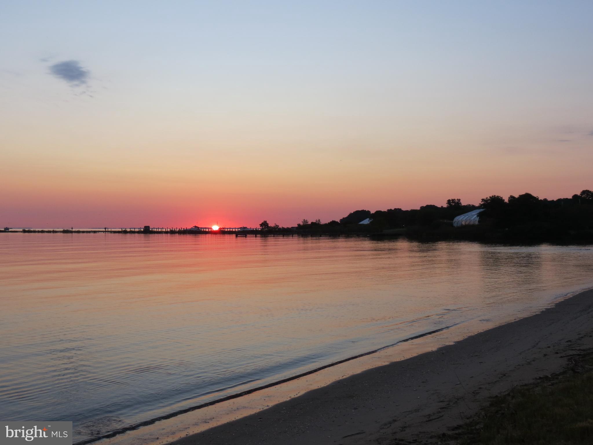 CHESAPEAKE OVERLOOK - Residential