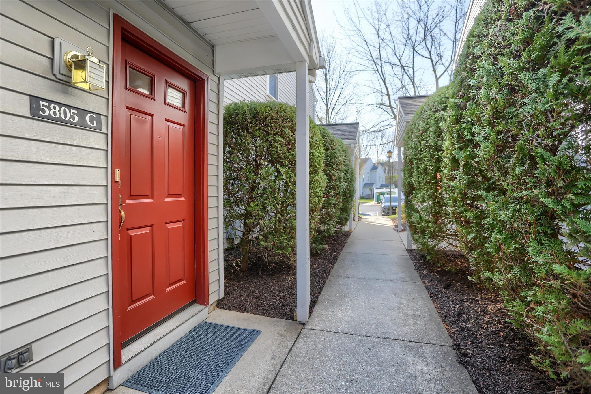 5805 HIDDEN LAKE DRIVE G