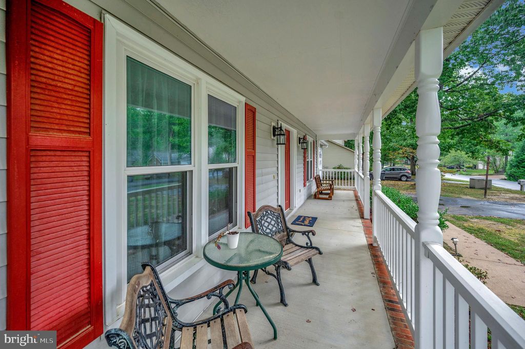 Photo of 5221 Mcmanus Drive, FREDERICKSBURG, VA 22407 (MLS # VASP2035902)