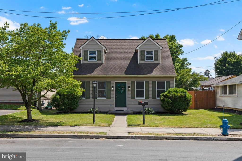 Photo of 708 Wood Street, Mount Joy, PA 17552 (MLS # PALA2052220)