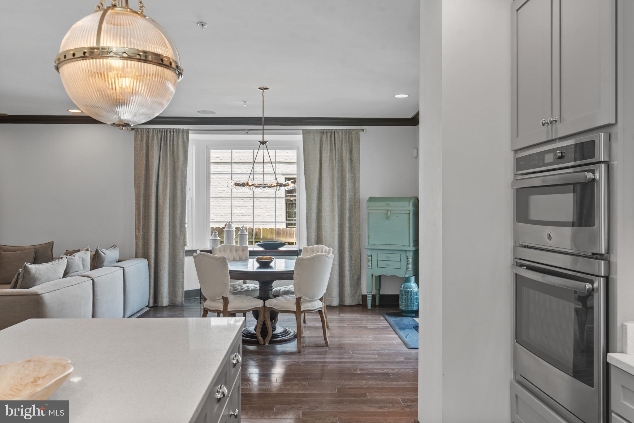 PRIMROSE HILL - Residential