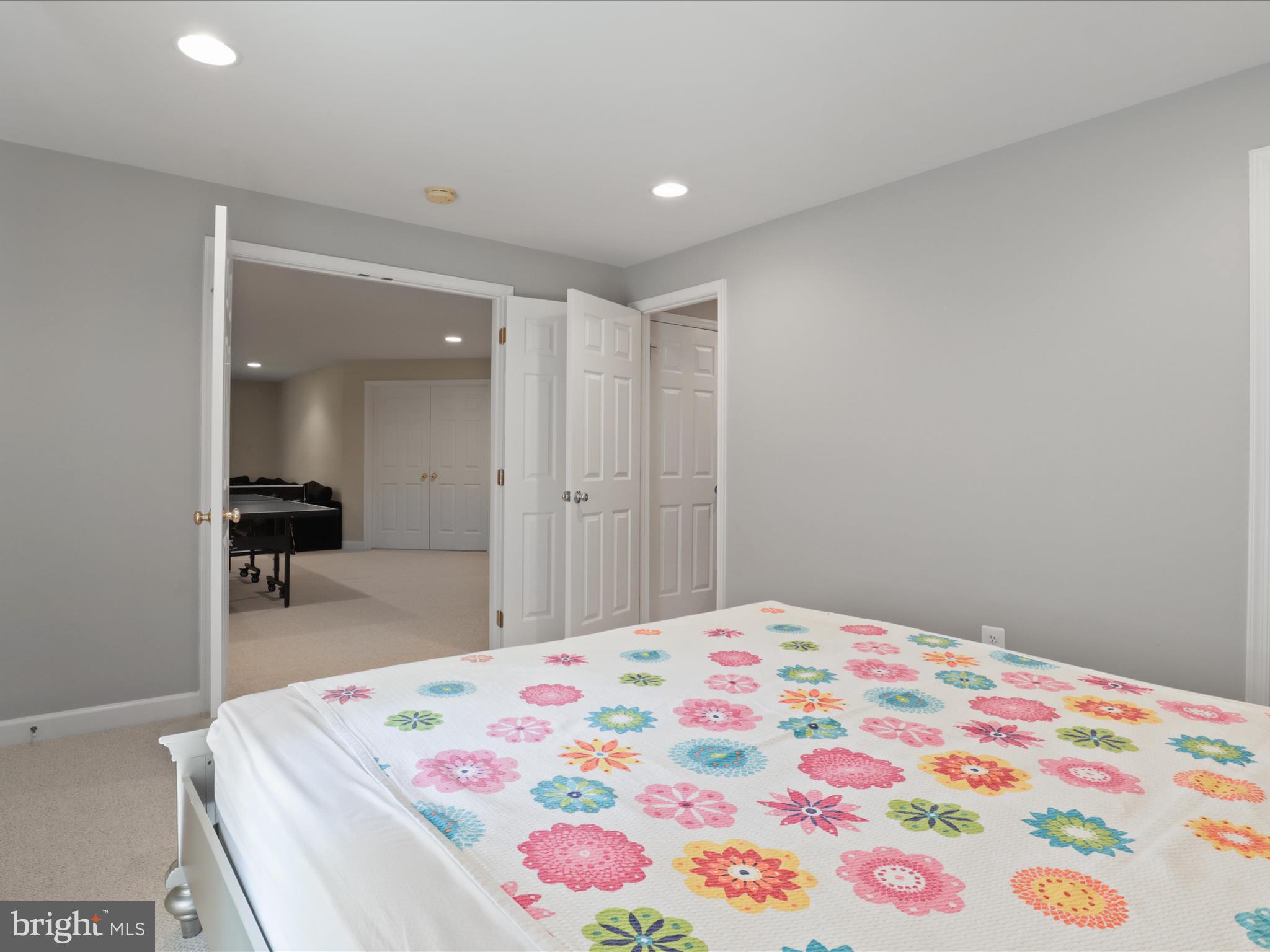 SOUTH VILLAGE - Residential