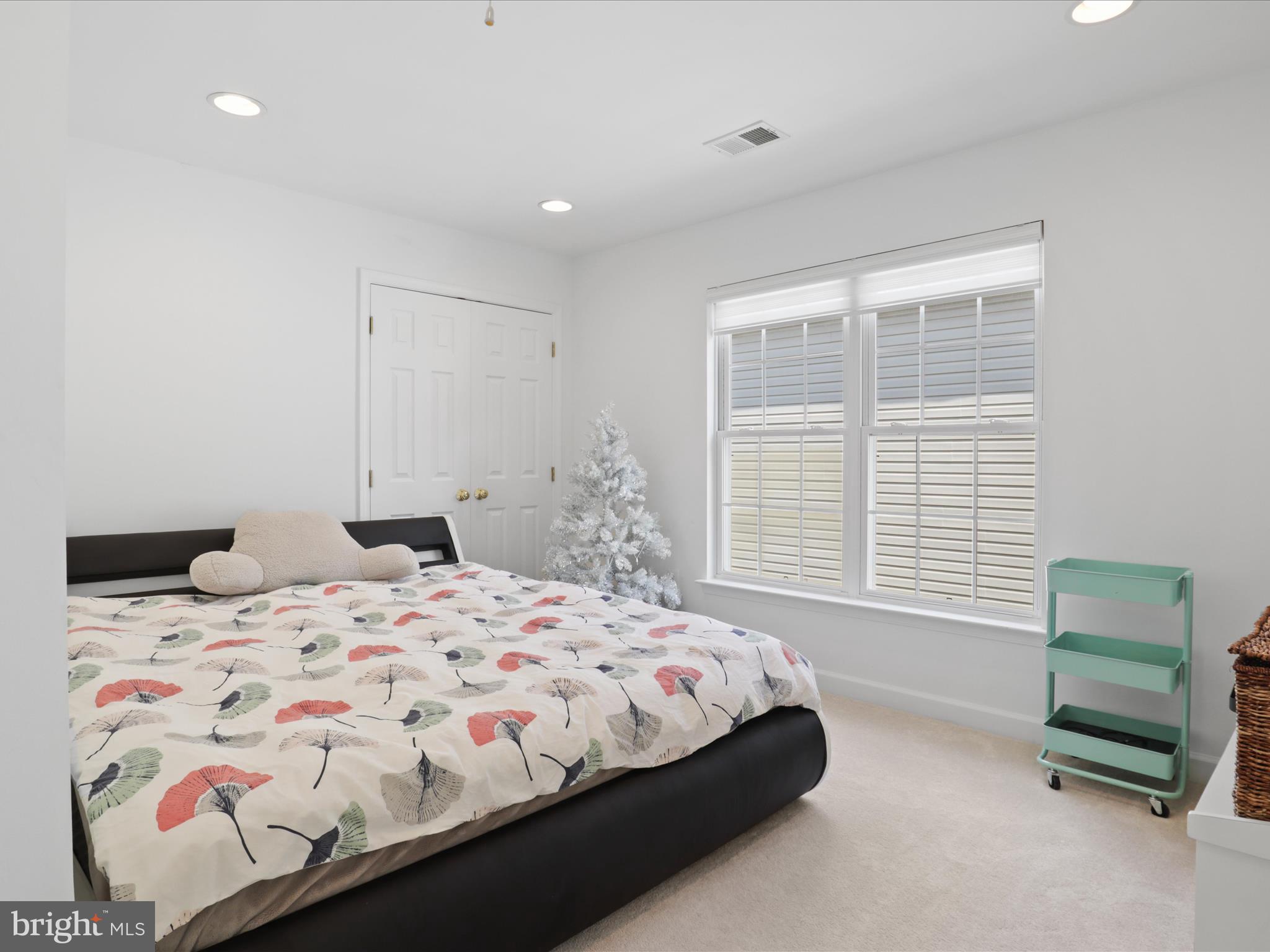 SOUTH VILLAGE - Residential