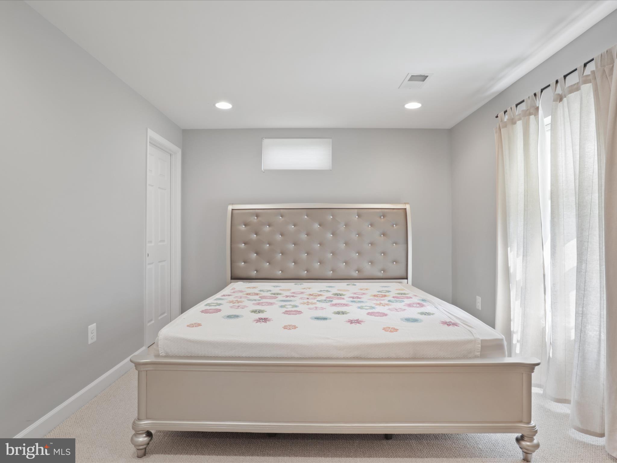 SOUTH VILLAGE - Residential