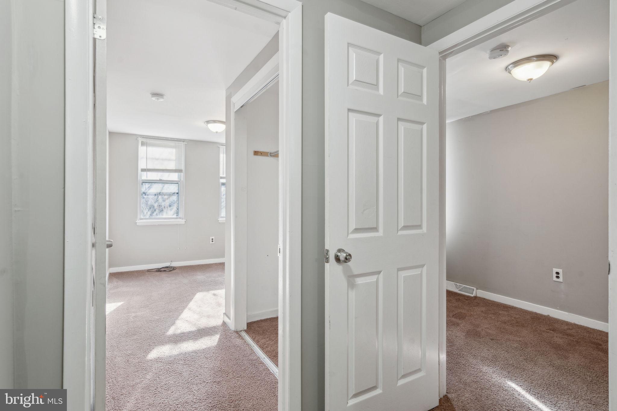 GRADUATE HOSPITAL - Residential Lease