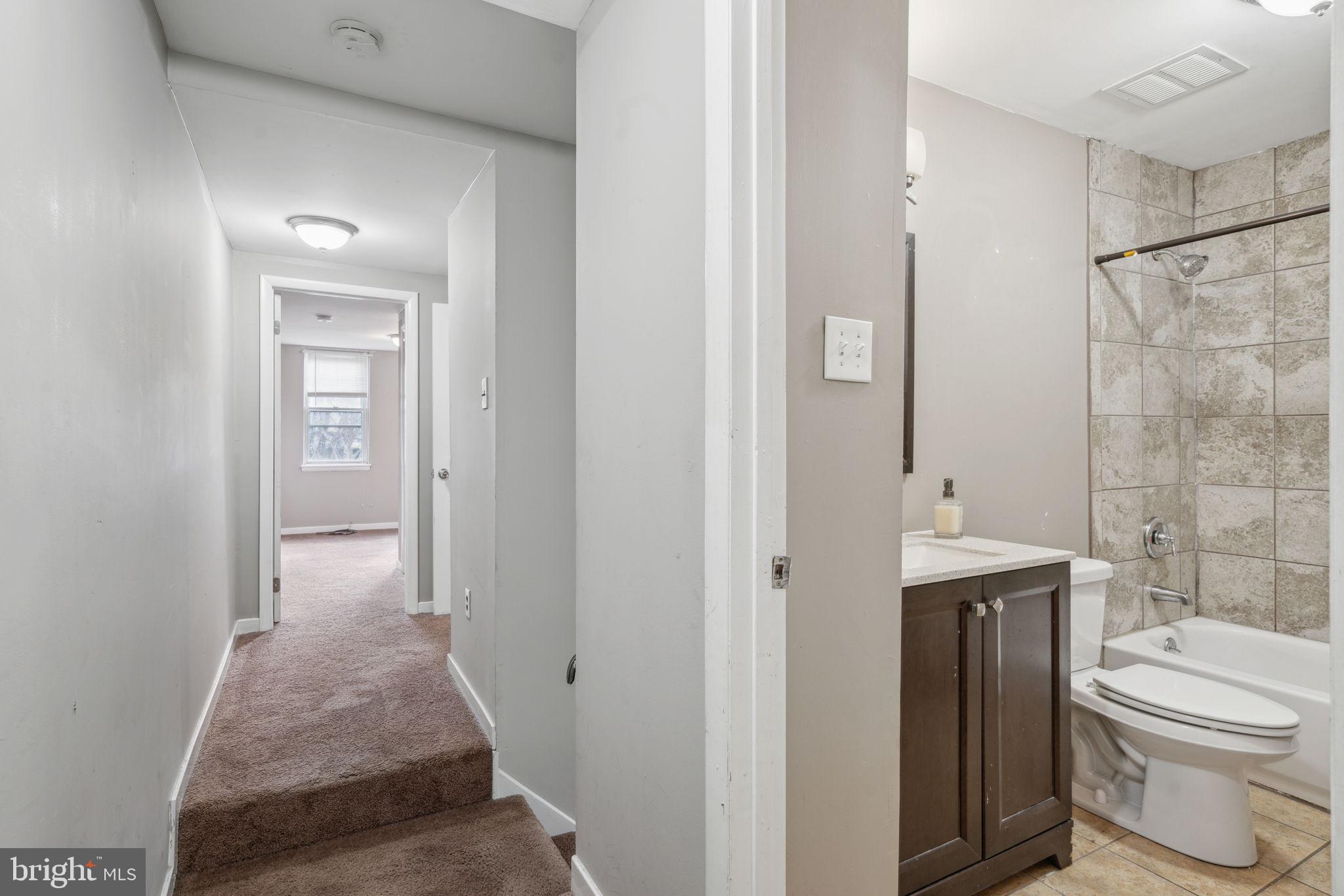 GRADUATE HOSPITAL - Residential Lease