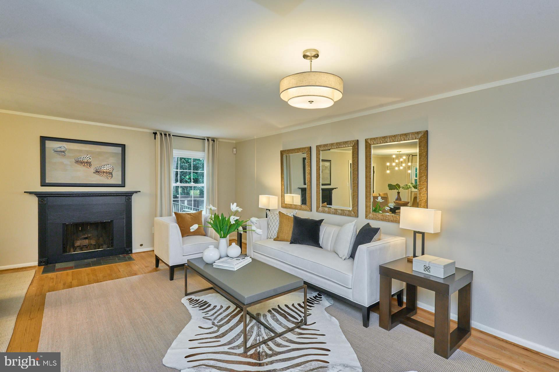 TARA TOWNE - Residential
