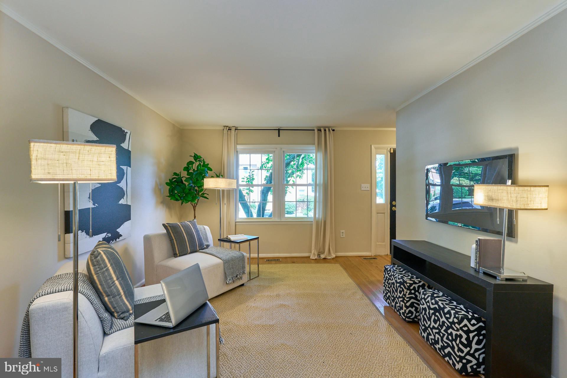 TARA TOWNE - Residential