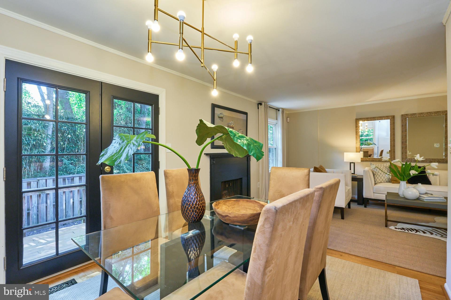TARA TOWNE - Residential