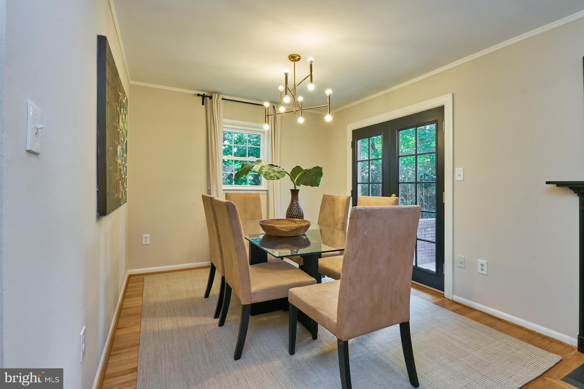 TARA TOWNE - Residential