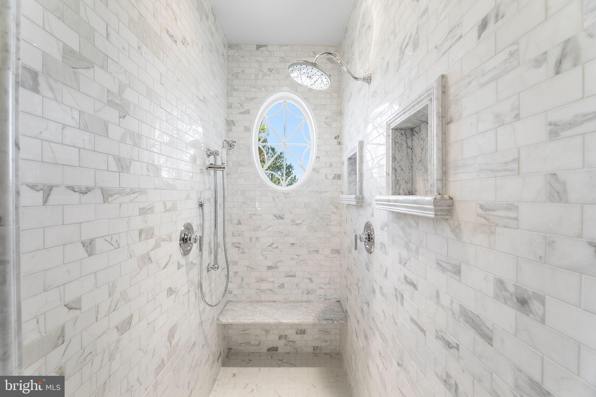 GLEN RIDDLE - Residential