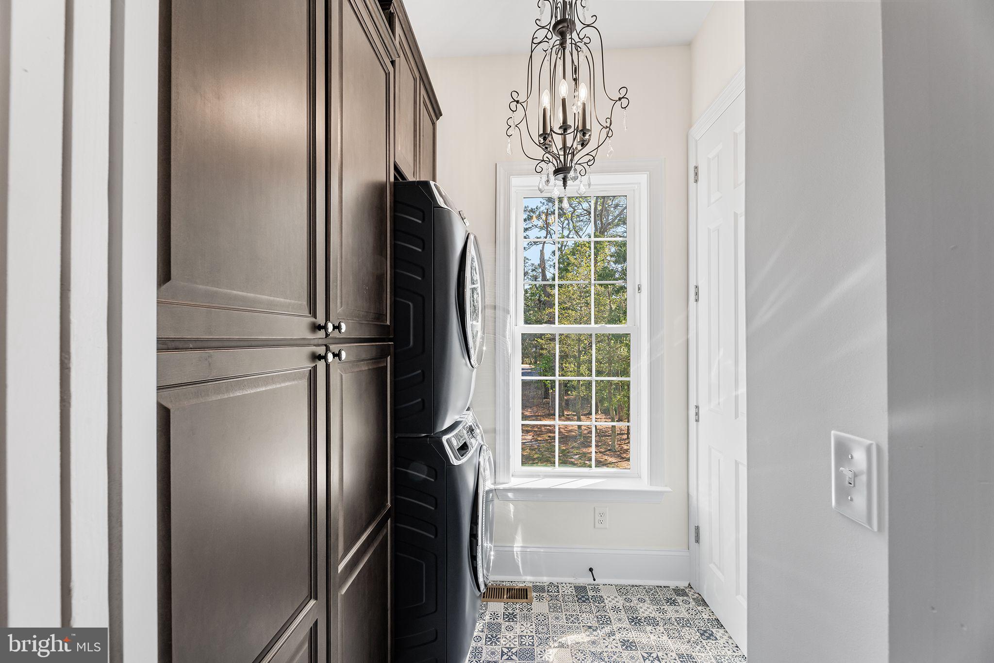 GLEN RIDDLE - Residential