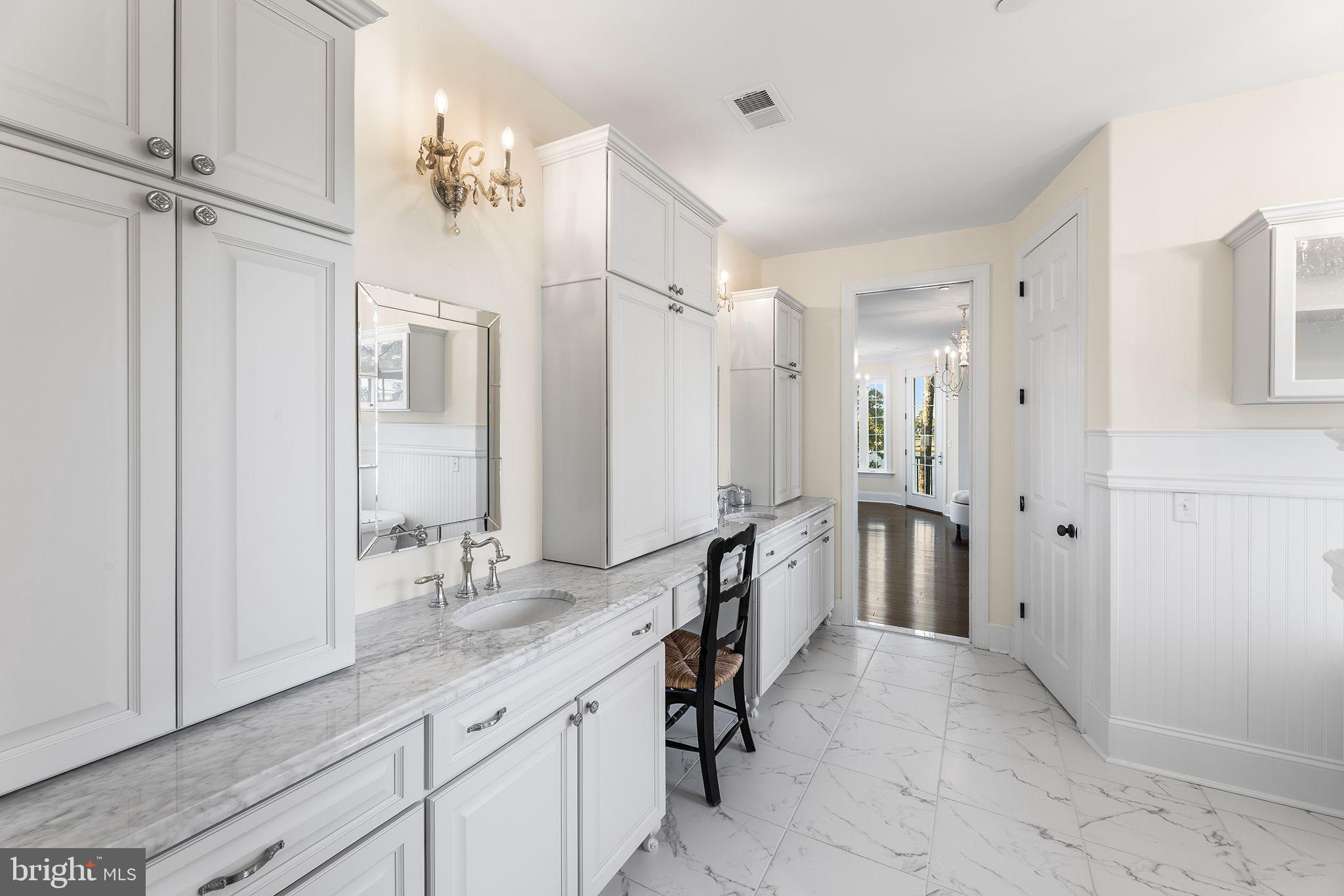 GLEN RIDDLE - Residential