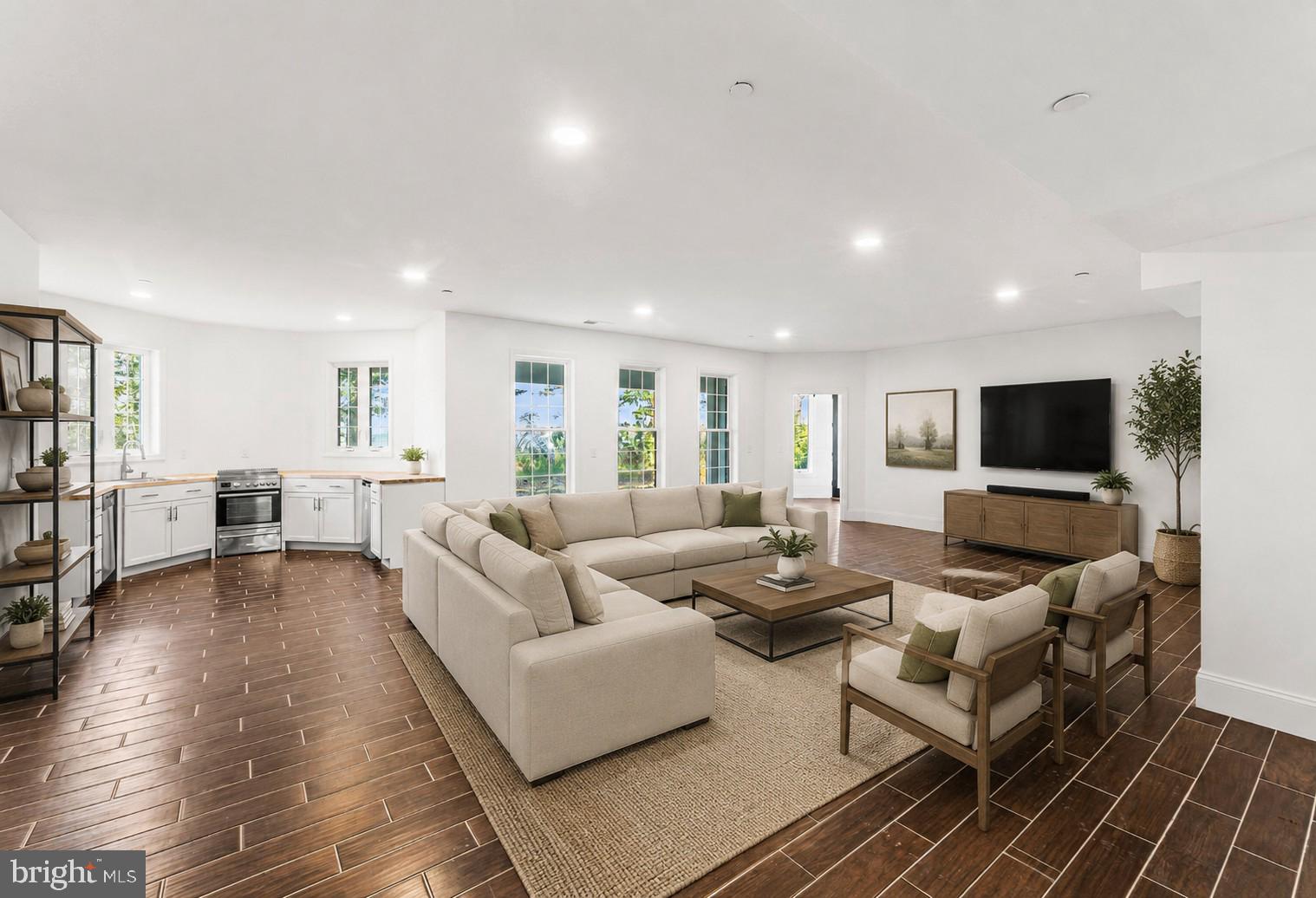 GLEN RIDDLE - Residential