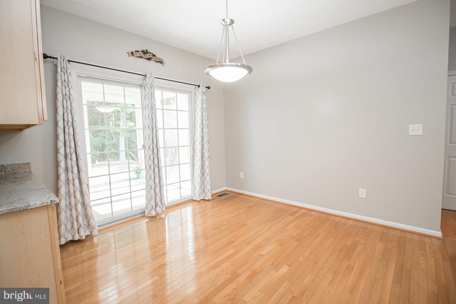 ESTATES AT SINGLETREE - Residential