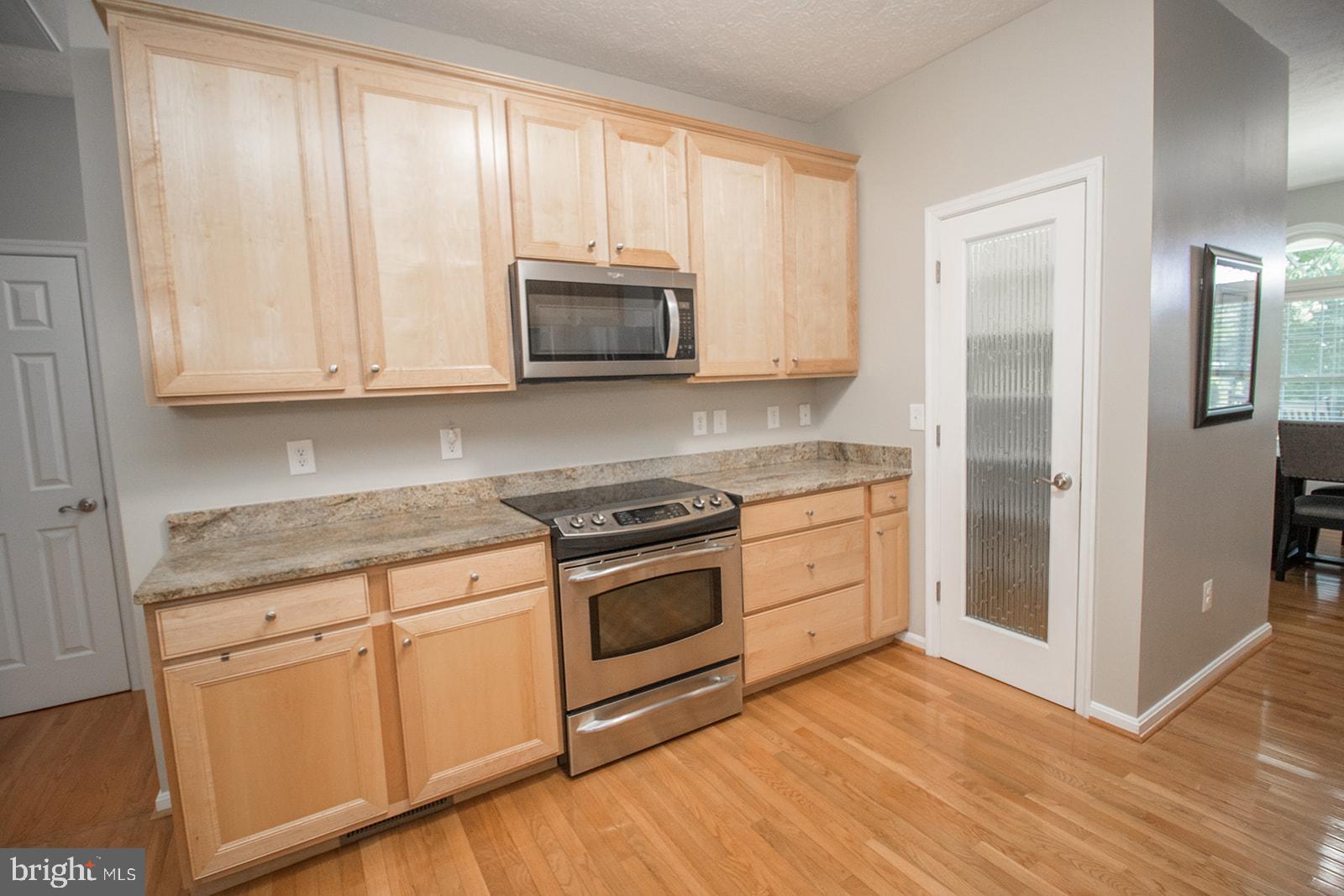 ESTATES AT SINGLETREE - Residential