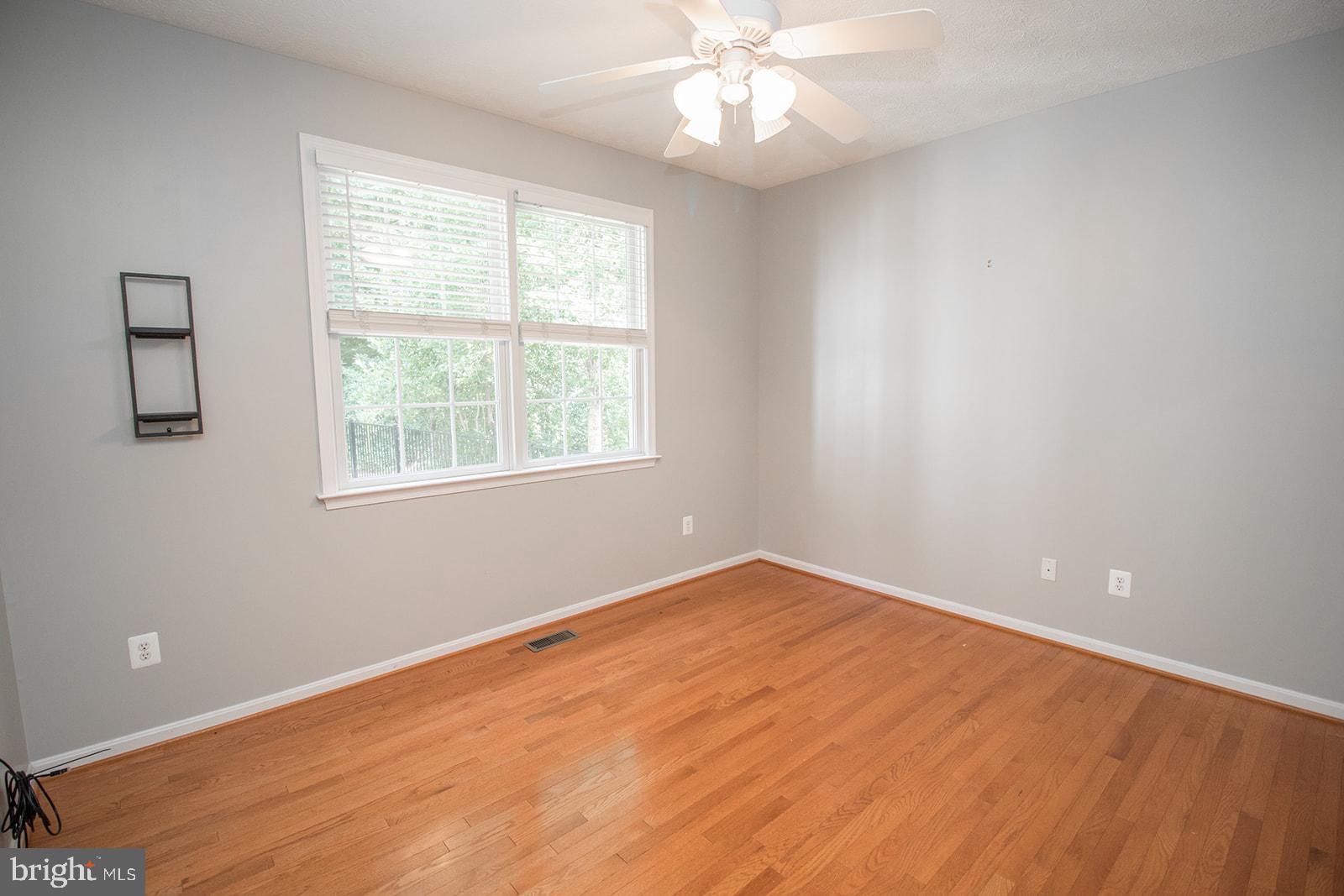 ESTATES AT SINGLETREE - Residential