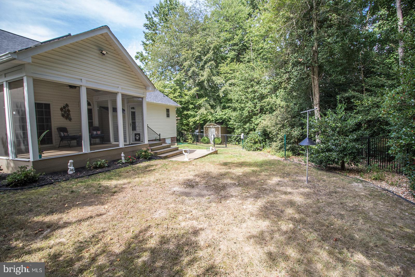 ESTATES AT SINGLETREE - Residential