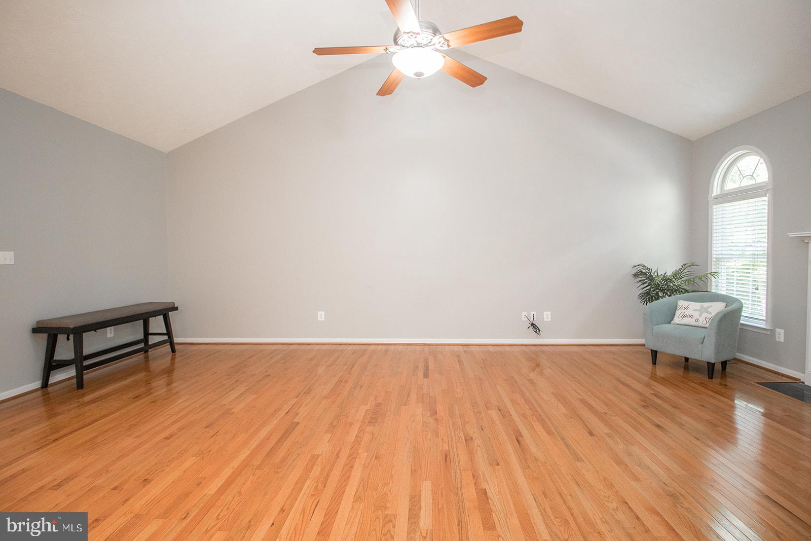 ESTATES AT SINGLETREE - Residential