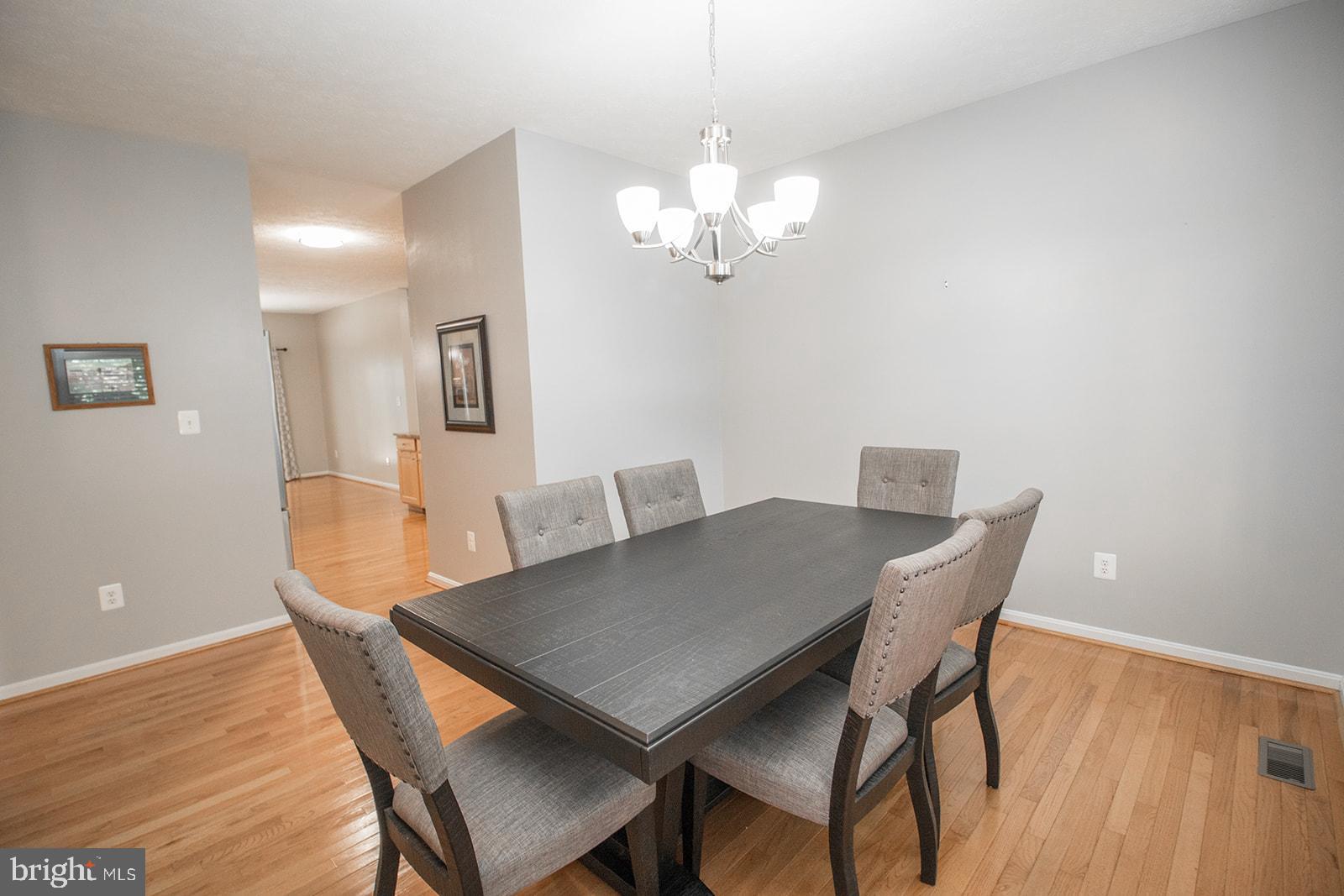 ESTATES AT SINGLETREE - Residential