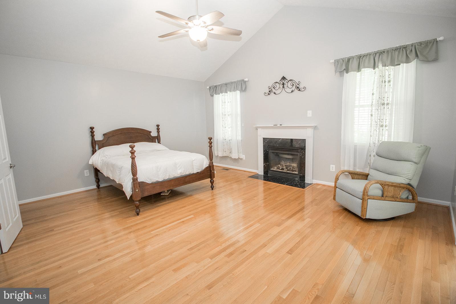 ESTATES AT SINGLETREE - Residential