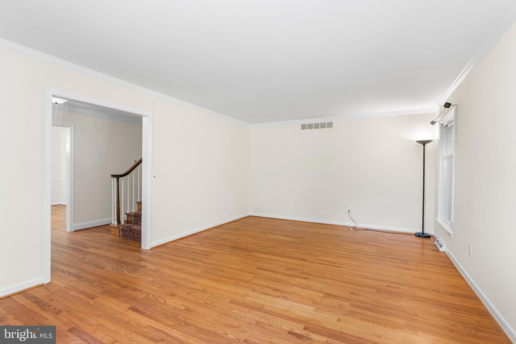 2 CHICKORY COURT